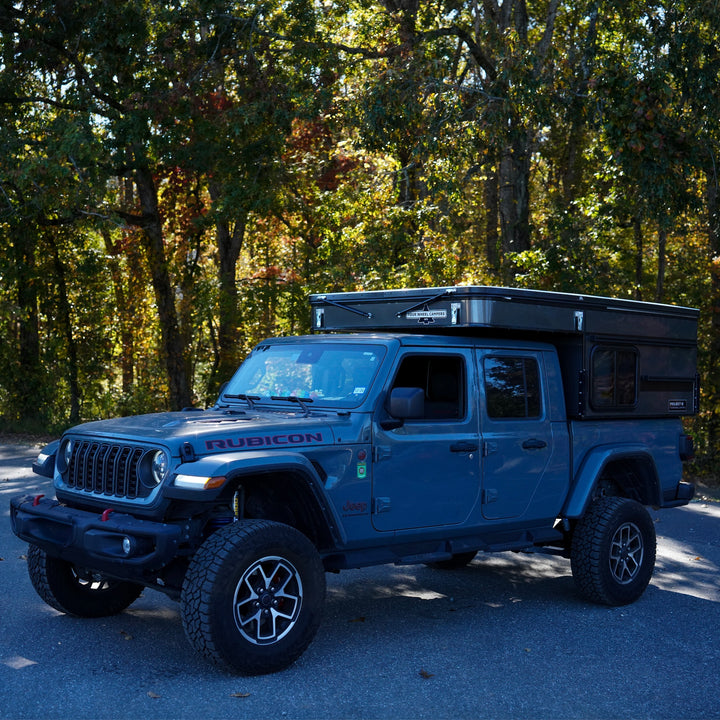 Pre-Owned Four Wheel Campers Project M Camper