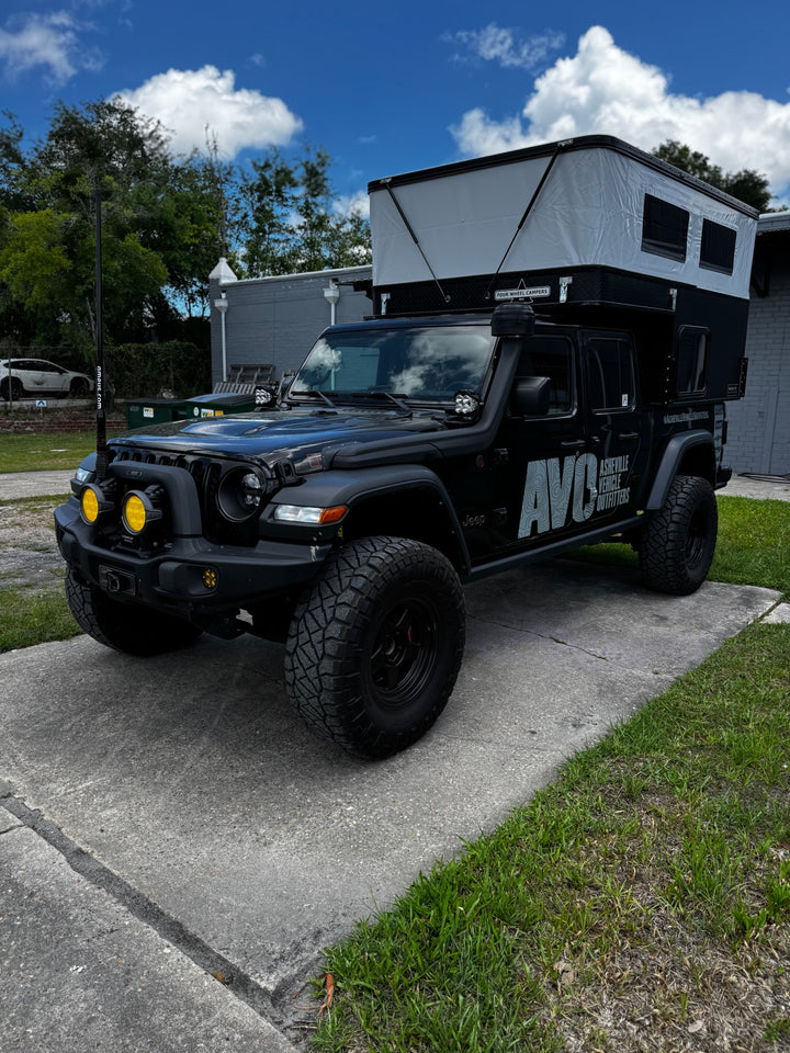 Pre-Owned Four Wheel Campers Project M for Jeep Gladiator