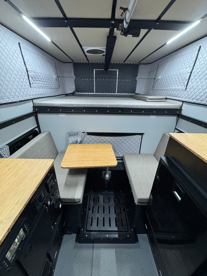 Pre-Owned Four Wheel Campers Hawk Front Dinette Camper