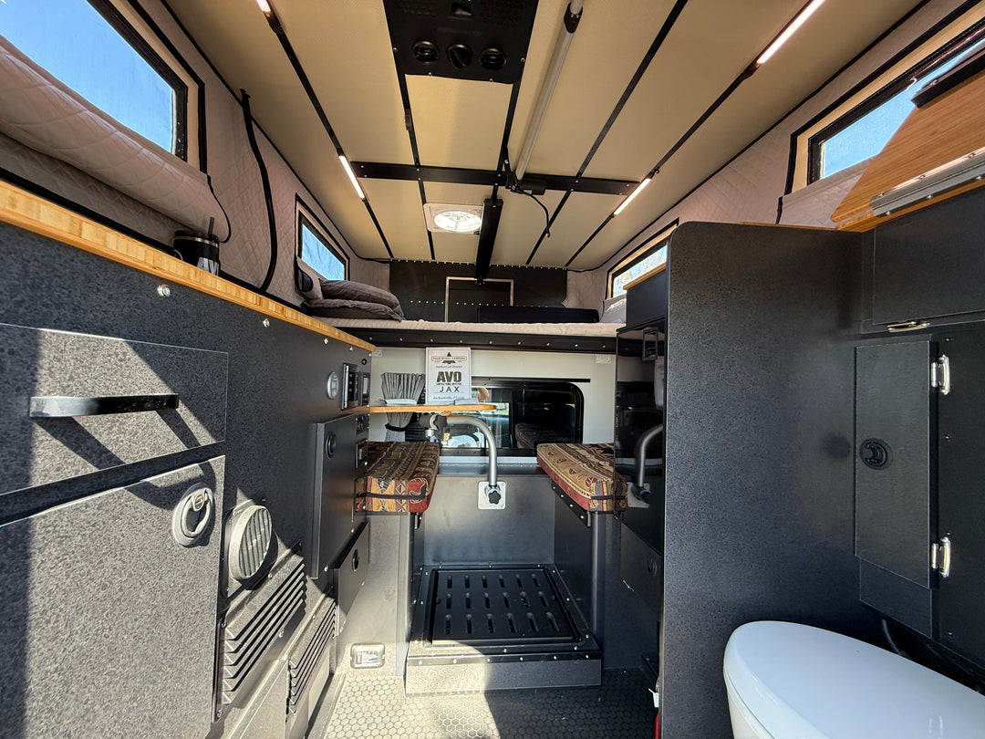 NEW Four Wheel Campers Hawk Front Dinette Camper