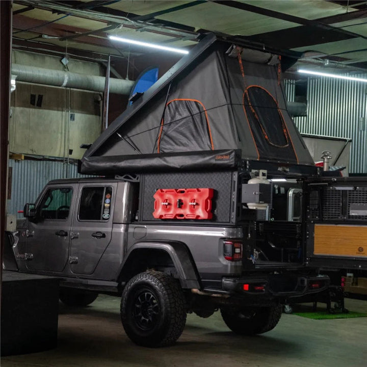 Pre-Owned 2023 Jeep Gladiator with Accessories